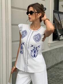 Elyressa Women's Vacation Casual Embroidered Cap Sleeve Blouse - White - View 4