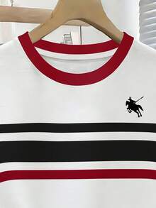Resyla 撞色圆领条纹印花T恤，袖口刺绣，复古红黑条纹短袖上衣，马术标志休闲宽松袖刺绣T恤（女款），学院风撞色条纹短袖T恤，百搭撞色袖口圆领刺绣T恤 - 白色 - 查看 3
