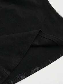 ROMWE Grunge Punk Women's Tiger Letter Print Bandeau Crop Top, Fitted & Versatile For Daily Wear - Black - View 4