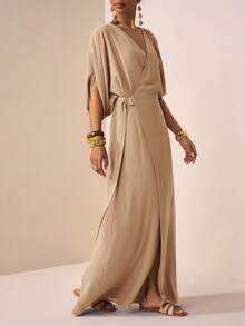 Zivah 2026春夏新款V领短袖腰部系带金属装饰开衩亚麻长裙，黄绿色，适合音乐节、复活节、圣帕特里克节、情人节、约会、西部风情、游牧风、生日派对、毕业典礼、校园、日常穿着、休闲、度假、邮轮、海滩、日光浴、潮流、街头风、婚礼宾客、通勤、早午餐、机场、派对、假日郊游、办公室等场合。女士裹身连衣裙，适合办公室穿着。Ycv9w 女士连衣裙工作服折扣码。 - 杏色 - 查看 4