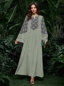 Al Najma Middle Eastern/Arabic Style Long Robe Dress, Suitable For Dubai, Indonesia, Turkey - Green - View 3