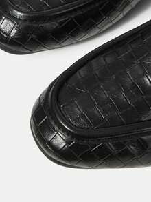 MOTF PREMIUM SEPATU WANITA KASUAL DAN NYAMAN, SERBAGUNA, BERLAPIS DATAR, UJUNG KOTAK, WARNA HITAM BARU - Hitam 1 - View 6