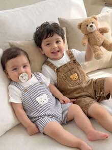 SHEIN Playful Pals Newborn Baby Summer Casual Bear Embroidery Pocket Romper - Coffee Brown - View 4