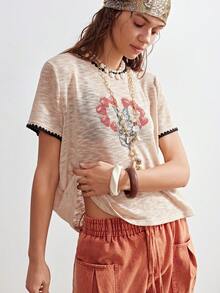 Bohemela Camiseta de punto de cuello redondo con textura de punto en color avena, con detalles de bloqueo de color y estampado de patrón retro, en estilo bohemio y cómodo casual Y2K. Perfecta para salidas casuales, reuniones con amigas, festivales de música, capas para fiestas o ropa de estar en casa relajada, con un estilo libre y relajado. - Albaricoque - Ver 3