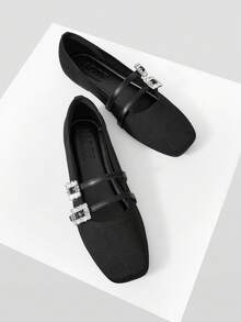 MOTF PREMIUM Zapatos planos de piel sintética de poliuretano con decoración de rhinestones - Todo negro. - Ver 9