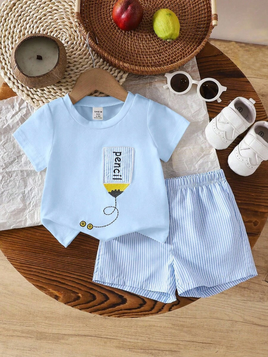 SHEIN Vintaside Kids 2件套幼儿男童可爱刺绣铅笔图案白色针织短袖T恤和条纹休闲梭织短裤套装,适合夏季日常穿着、户外运动和休闲外出。 - 藍色 - 查看 1