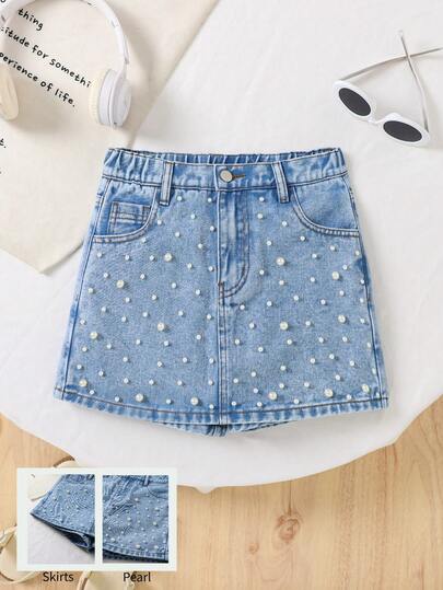 Falda pantalón de mezclilla estilo Y2K para niña preadolescente, nueva llegada de primavera/verano, color azul claro lavado, diseño elegante de perlas, estilo minimalista y elegante, adecuado para múltiples ocasiones, versátil y casual, falda pantalón de mezclilla con perlas para niñas