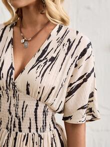 SHEIN Holidaya V-Neck Tiger Print Ruched Waist Batwing Sleeve Spring/Summer Women Dress - Apricot - View 2