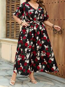 SHEIN CURVE+ 尺码 US22 适合音乐节、海滨度假、波西米亚风休闲复古大碎花宽松抽绳连衣裙，适合春夏穿着，大码身材，适合休闲度假，飘逸连衣裙，女士沙滩装/沙滩裙/沙滩度假装/沙滩必备/毕业典礼/下午茶会连衣裙/夏季/乡村/沙滩度假装/沙滩装/沙滩服饰 - 彩色 - 查看 5