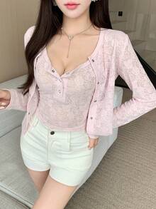 DAZY 女士印花修身运动套装，包含露脐上衣和开衫，适合夏季、春季和秋季穿着。 - 粉色 - 查看 4