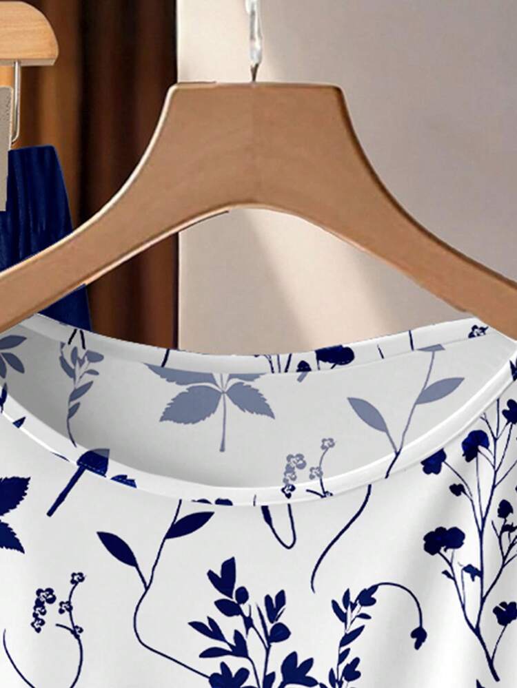SHEIN Clasi Conjunto de dos piezas con blusa con estampado floral y de hojas con lazo y pantalones rectos, adecuado para salidas, ir al trabajo, romántico y elegante - Multicolor - Añade 4