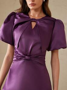 BELROSIE Elegante vestido corto de mujer con diseño de lazo fruncido, mangas de pétalos y silueta evasé, de satén para fiesta - Morado - Ver 2