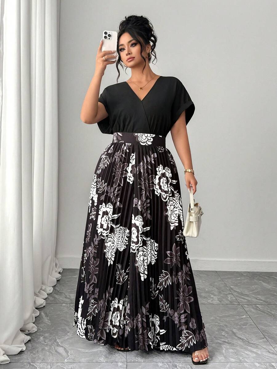 Elenzga Women's V-Neck High-Quality Black Base White Flower Pleated Jumpsuit - Multicolor - View 1