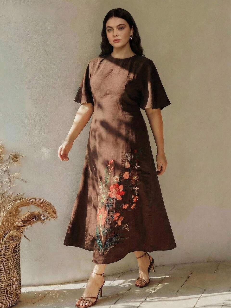 Plus Size Women's Elegant Embroidered Long Dress, Round Neck Short Sleeve, Summer Fall