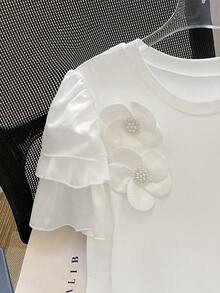 Airaco Plus Size Summer Casual 3D Floral Decor Round Neck Short Sleeve T-Shirt - White - View 4