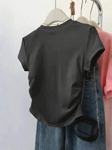 Camiseta casual de verano para mujer, mangas de color contrastante personalizadas, estampado clásico de estrella de cinco puntas, color retro, elegante, uso diario, corte relajado - Gris Oscuro - Ver 2