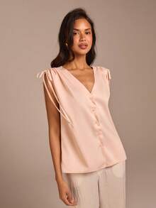 COSMINA 女士优雅深V领无袖褶皱衬衫，通勤、休闲、办公、约会、情人节春季郊游等场合皆宜，缎面材质 - 粉色 - 查看 5