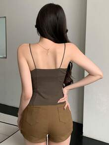 DAZY 女士纯色褶皱吊带背心，休闲性感夏季上衣 - 咖啡棕 - 查看 2