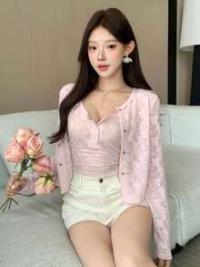 DAZY 女士印花修身运动套装，包含露脐上衣和开衫，适合夏季、春季和秋季穿着。 - 粉色 - 查看 8