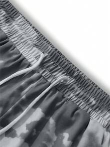 ROMWE MEN Street Life Quần short nam mùa hè kiểu dáng thường ngày, họa tiết nhuộm tie-dye. - Xám - Xem 3