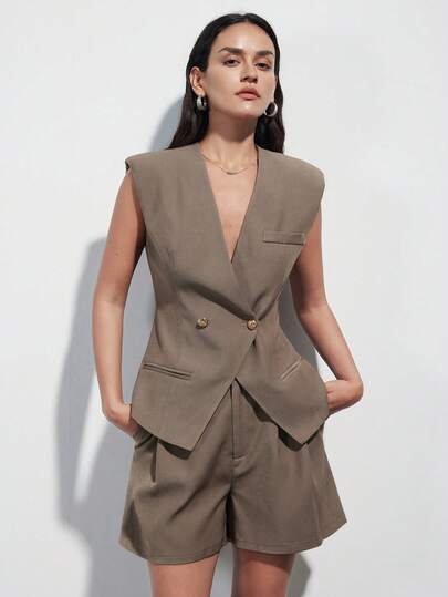 Aveloria Modichic Mocha Brown-Gray Sleeveless V-Neck Double-Breasted Blazer Vest Suit Set With High-Waisted Shorts, Structured Design For Commuting, Elegant & Versatile Suit Vest Set