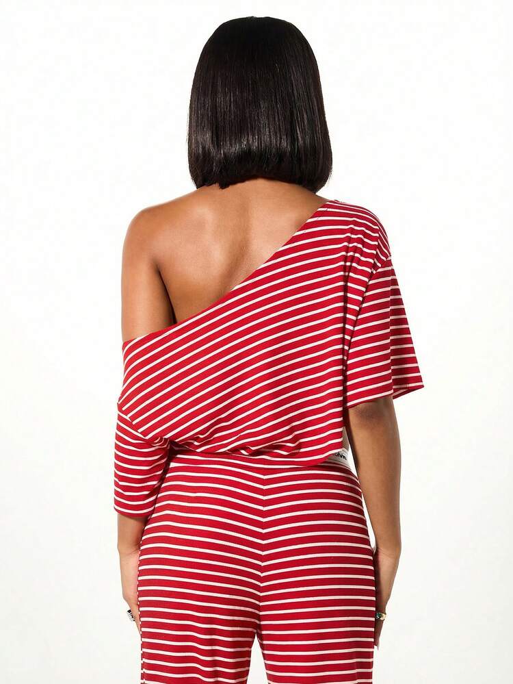 SUMWON WOMEN Women Off Shoulder Striped Lounge Top Red White Horizontal Stripes Casual Comfort Ribbed Knit Cropped Style Relaxed Fit Loungewear