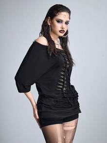 ROMWE Goth Y2K Vintage Off-Shoulder Perforated Distressed Hollow Mesh Splice Mid-Sleeve T-Shirt - Black - View 4