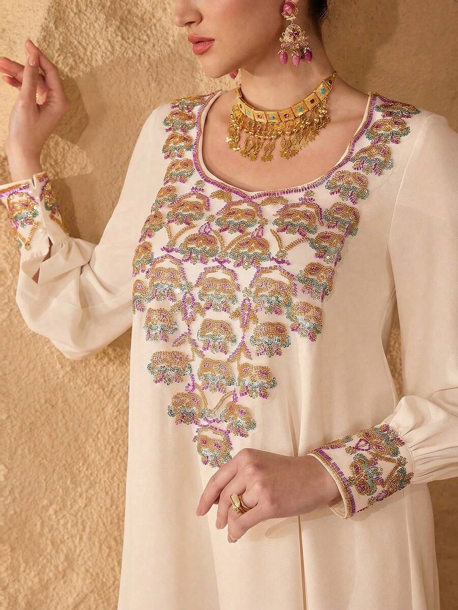 Layrah Đầm dài thướt tha thanh lịch với đường viền cổ trang trí dành cho phụ nữ - Màu be - Xem 1