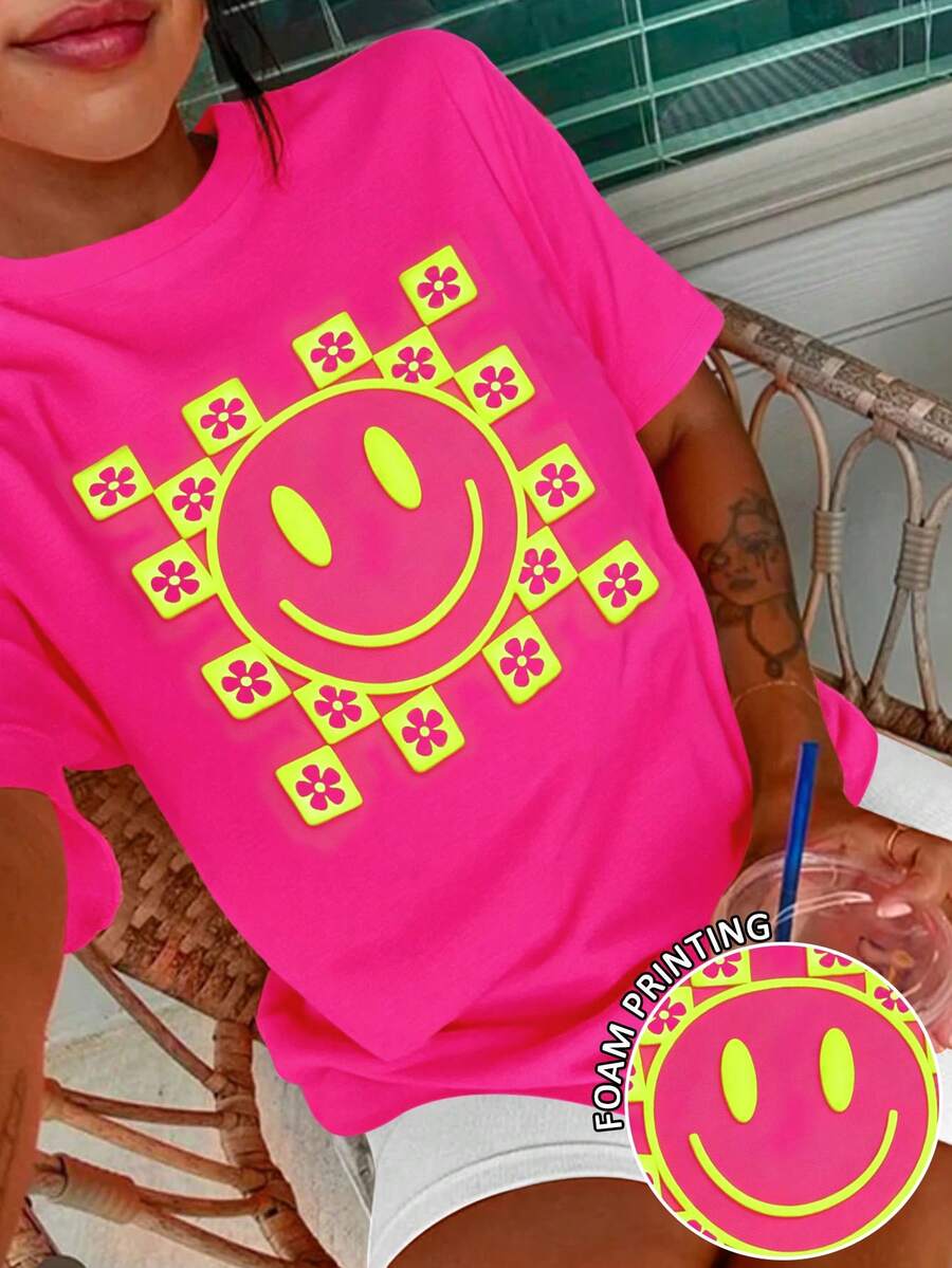 DrmWander 大码女式花卉笑脸印花休闲百搭日常短袖T恤 - 玫紅色 - 查看 1