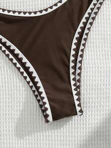 Swim Basics 夏季新款纯色可调节肩带贝壳饰边低腰三角比基尼两件套泳衣套装（女款） - 彩色 - 查看 3
