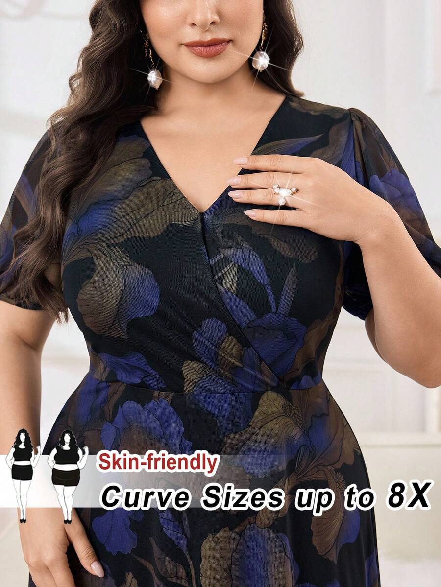 SHEIN CURVE+ 大码女式V领碎花荷叶边短袖连衣裙，适合夏季穿着 - 彩色 - 查看 1