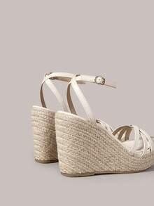 Styleloop Giày sandal đế xuồng cao gót cho nữ, mũi tròn, quai ngang, chống thấm nước, phong cách Bohemian, retro Mỹ, thích hợp cho kỳ nghỉ, lễ hội âm nhạc Coachella, trang phục dự tiệc, trang phục ngày lễ, đồ cần thiết khi đi du lịch. - Màu be - Xem 5