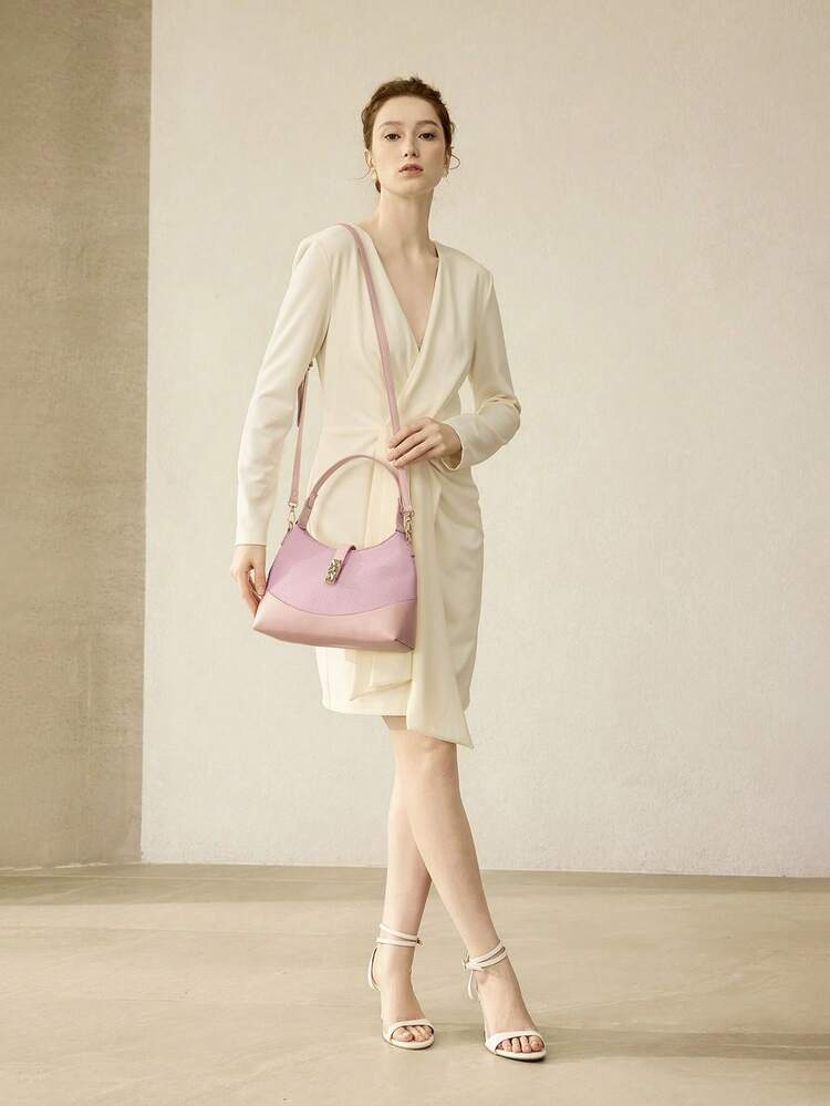 WOMEN'S METAL BUCKLE FASHION HANDBAG