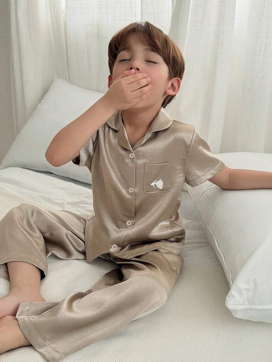 DAZY 男童单排扣短袖上衣和裤子休闲家居服睡衣套装 - 卡其色 - 查看 1