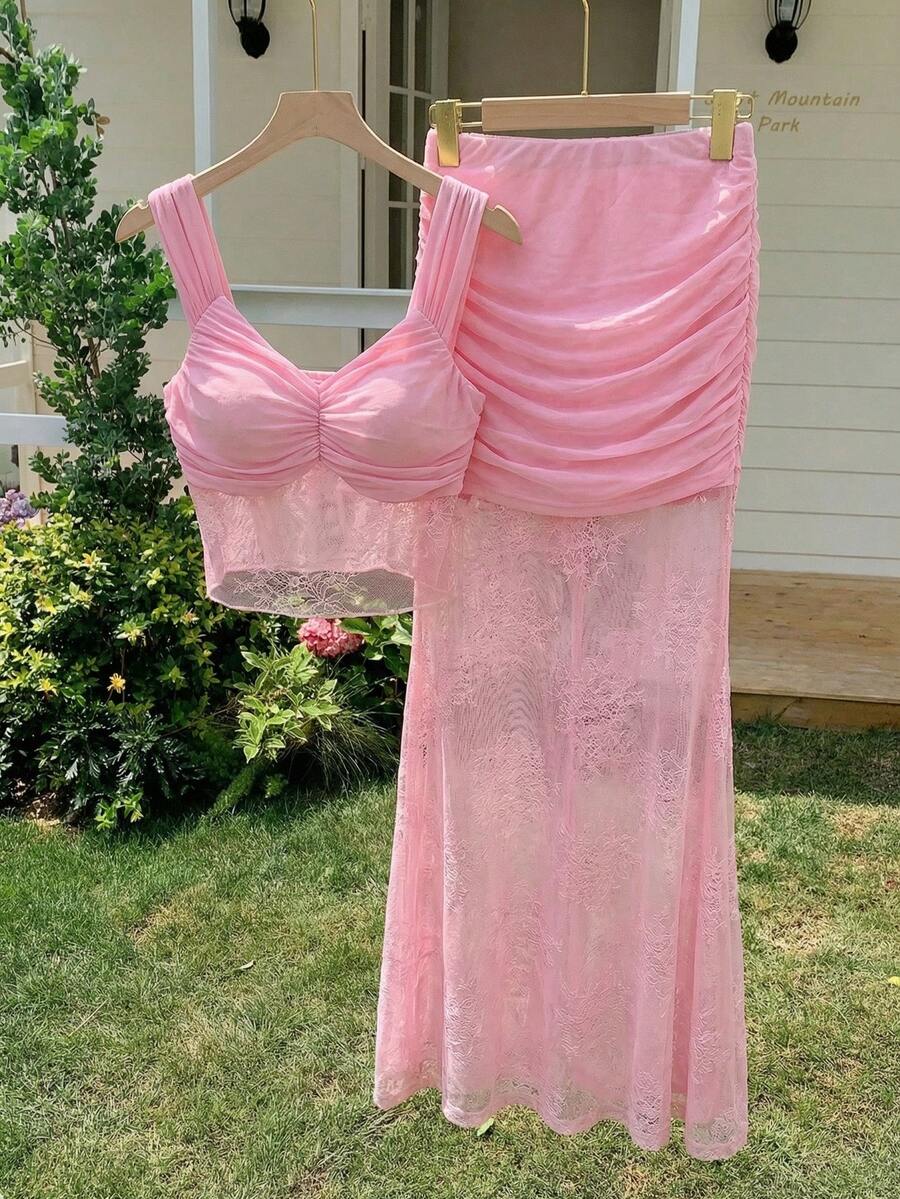 Modelyn 2pcs/Set Fashionable Elegant Rose Pink Lace Sexy Crop Top And Skirt Set, Spring/Summer Sexy Skirt Set Pink Skirt Set Skirt Two Piece Set Pink Two Piece