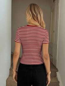 SHEIN LUNE Áo thun nữ cổ tròn, ôm dáng, tay ngắn, kẻ sọc, thích hợp cho lễ hội mùa xuân/hè, trang phục thường ngày. - Nhiều màu - Xem 2