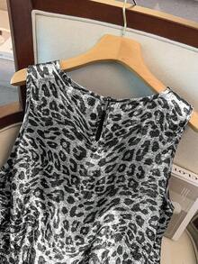 GlowEve CURVE Blusa de uso diario casual y versátil con cuello redondo y estampado de leopardo para mujer de talla grande - Multicolor - Ver 6
