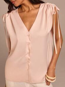 COSMINA 女士优雅深V领无袖褶皱衬衫，通勤、休闲、办公、约会、情人节春季郊游等场合皆宜，缎面材质 - 粉色 - 查看 6