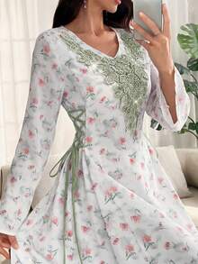 Al Najma Đầm tay loe cổ chữ V họa tiết hoa phối màu tie-dye, kiểu Ả Rập, mùa xuân/hè. - màu xanh lá - Xem 2