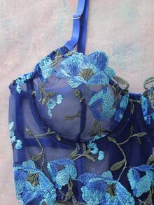 2pcs Sexy Lingerie Set With Floral Embroidery Fabric, Underwire Bra With Hollow Back Design, Ruffle Trim Panties, Sensual Style - Multicolor - View 5