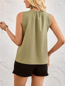 Breezaya 女士休闲通勤军绿色无袖V领流苏吊坠衬衫 - 軍綠色 - 查看 2