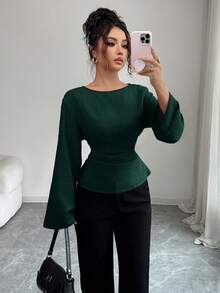 Màu xanh lá cây đậm