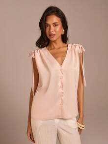 COSMINA 女士优雅深V领无袖褶皱衬衫，通勤、休闲、办公、约会、情人节春季郊游等场合皆宜，缎面材质 - 粉色 - 查看 4