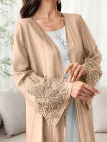 SHEIN Najma 春夏轻薄开襟长袍，袖口和下摆饰有刺绣花卉饰边 - 橘色 - 查看 7