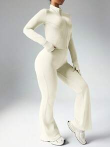 Easithlete 女式加大码休闲拉链夹克带拇指孔和高腰喇叭裤两件套，四季健身女装套装 - 杏色 - 查看 3