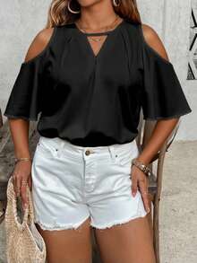 SHEIN VCAY Camisa de hombros descubiertos de unicolor con cuello de ojo de cerradura, de estilo casual y versátil para talla grande, ideal para vacaciones de verano - Multicolor - Ver 6