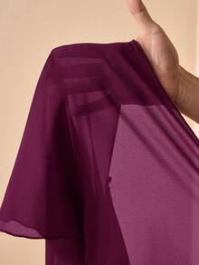 Zivah 2026春夏新款音乐节、复活节、圣帕特里克节、情人节、约会、西部风、游牧风、生日派对、毕业典礼、大学、学生、日常穿着、基础搭配、休闲、度假、邮轮、海滩、日光浴、爆款、街头风、婚礼宾客、通勤、早午餐、机场、派对、假日郊游、办公穿着雪纺荷叶边无袖上衣和裤子棕色两件套 - 紫色 - 查看 8