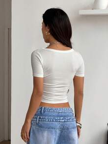 Coolane Camiseta de manga corta tipo bustier elástica de punto acanalado con remaches, estilo casual básico para uso diario, streetwear Y2K, para mujer, primavera/verano, concierto - Blanco - Ver 6