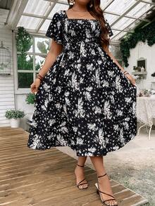 SHEIN Clasi 大码女式方领褶皱碎花连衣裙长款女装 - 黑色 - 查看 6