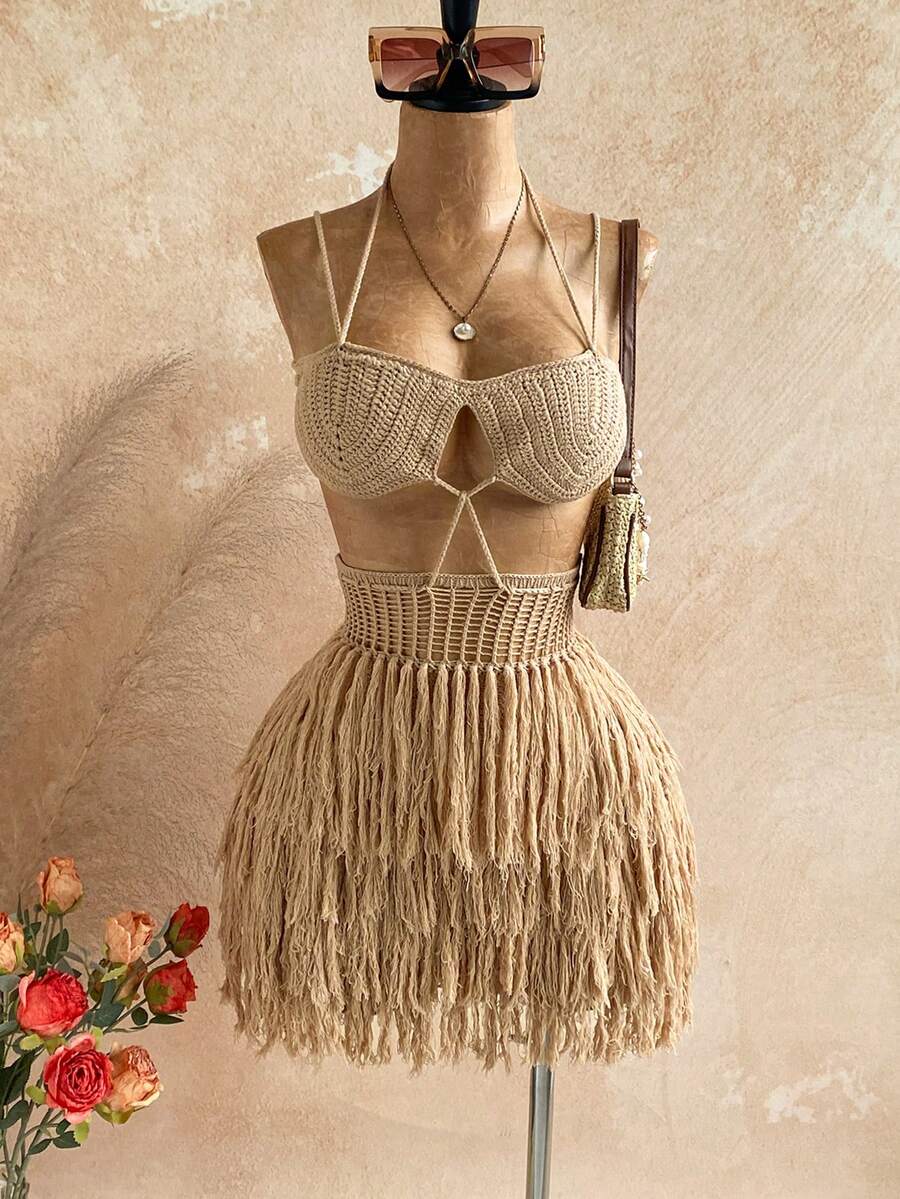 Soleia New Vacation Knit Halter Tie Rope Multi-Layer Tassel Mini Dress, Suitable For Party, Date, Valentine's Day, Easter, Carnival, Afternoon Tea, Beach Cruise, City Vacation, Autumn/Winter Layering - Khaki - View 1